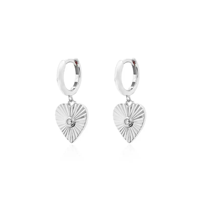 11 MM RING WITH STRIPED HEART, 1 MM LIGHT POINT, ENGLISH SETTING, RHODIUM/WITHOUT STONE/WHITE ZIRCONIA