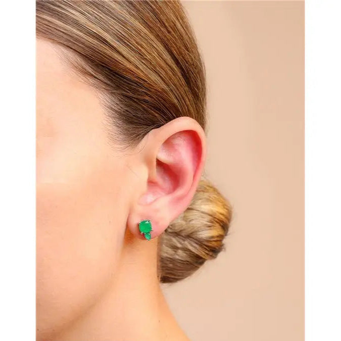 6MM SQUARE EARRING WITH 3MM DROP UNDERNEATH RHODIUM/EMERALD FUSION/SMOOTH