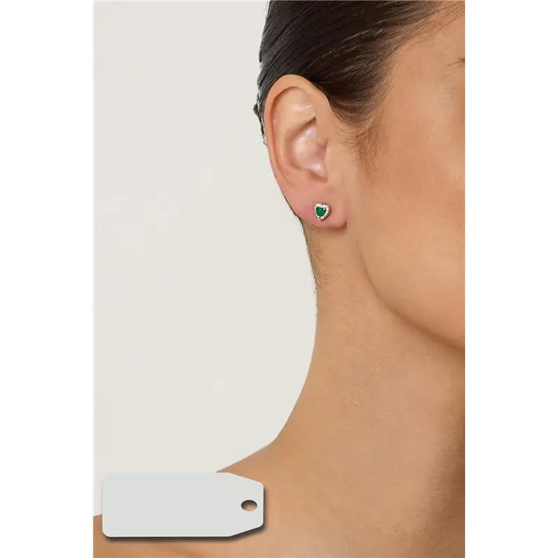 4 MM HEART EARRING WITH ROUND SETTING IN RHODIUM/FUSION EMERALD/WHITE ZIRCONIA