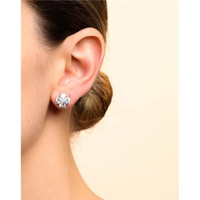 FLOWER EARRING FOUR PETALS HEART SHAPED 5 MM CORE POINT OF LIGHT RHODIUM/CRYSTAL/WHITE ZIRCONIA